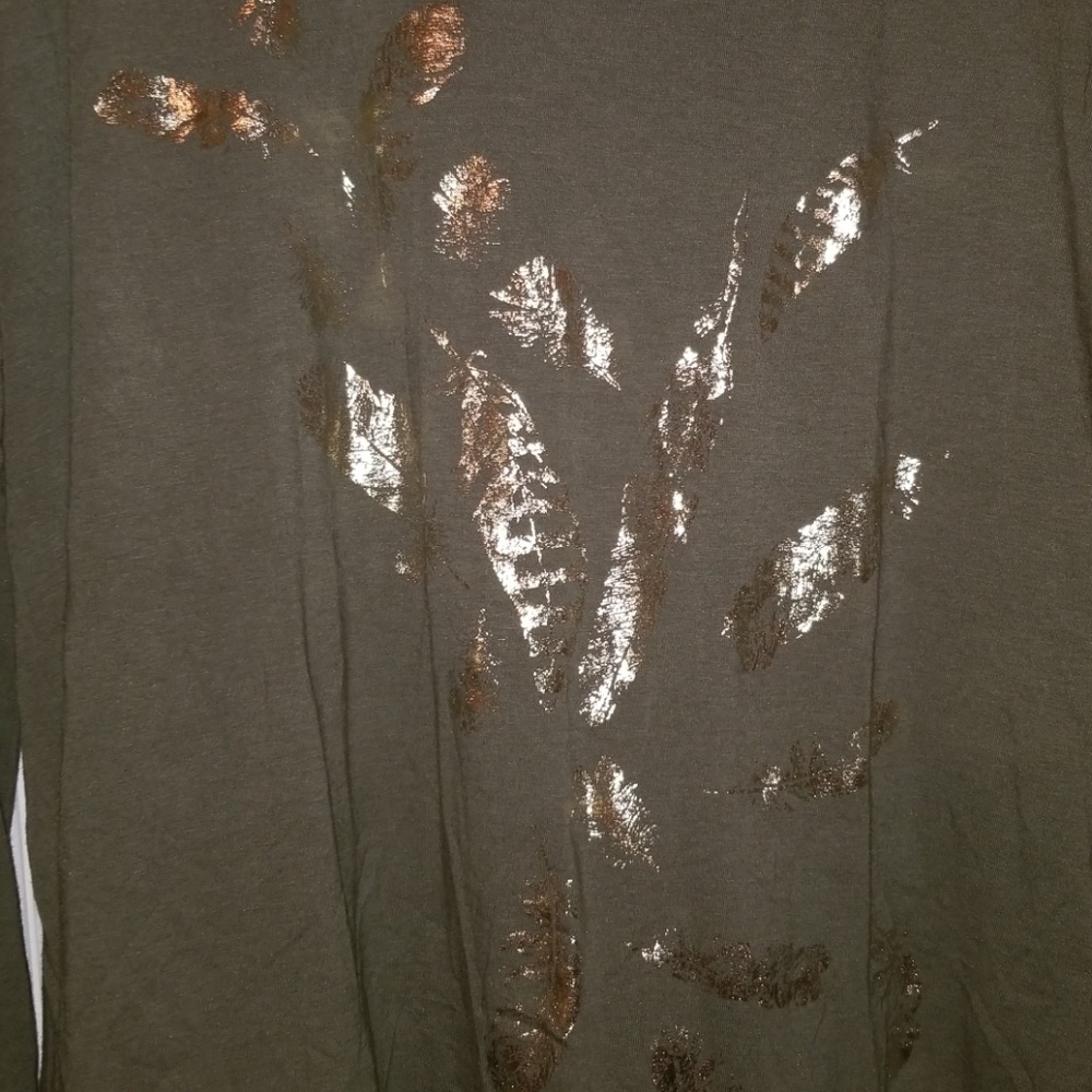 a.n.a long sleeve comfy shirt with feathers